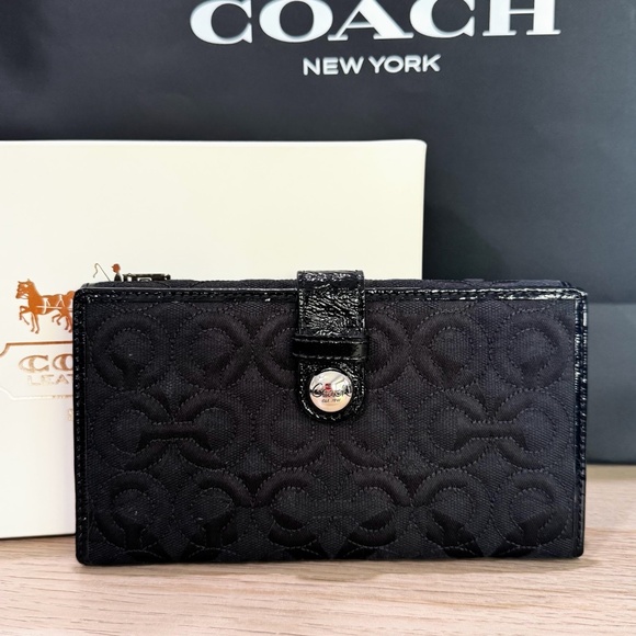 Vintage Coach Canvas Embroidered C Clutch Large Wallet New in Box - Picture 2 of 12